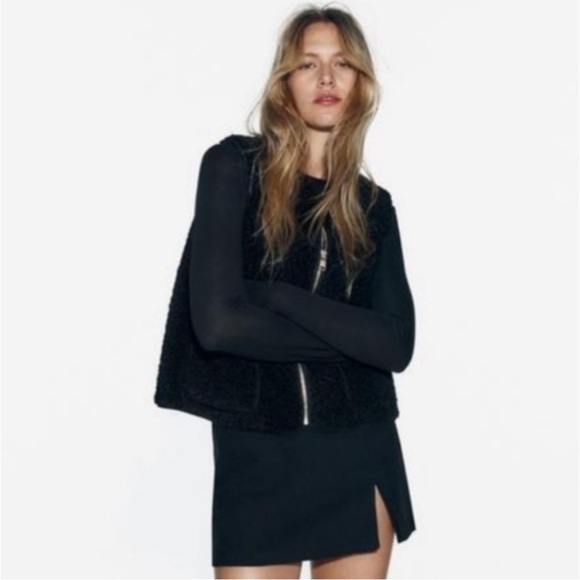 Zara Sherpa Vest With Pockets - Picture 1 of 3